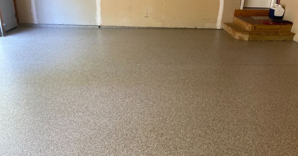 full flake epoxy flooring with brown and white flakes - Innovative Garage Flooring epoxy flooring